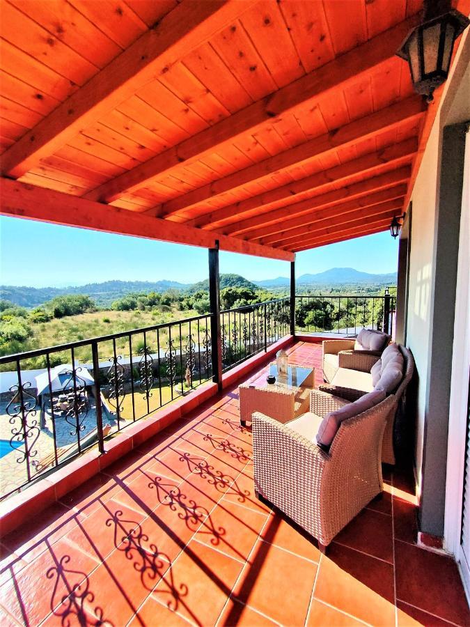 Appartement Heaven House With Pool à Gouviá Extérieur photo