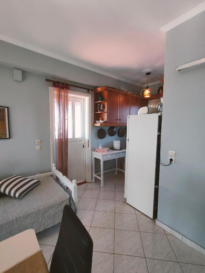 Appartement Heaven House With Pool à Gouviá Extérieur photo
