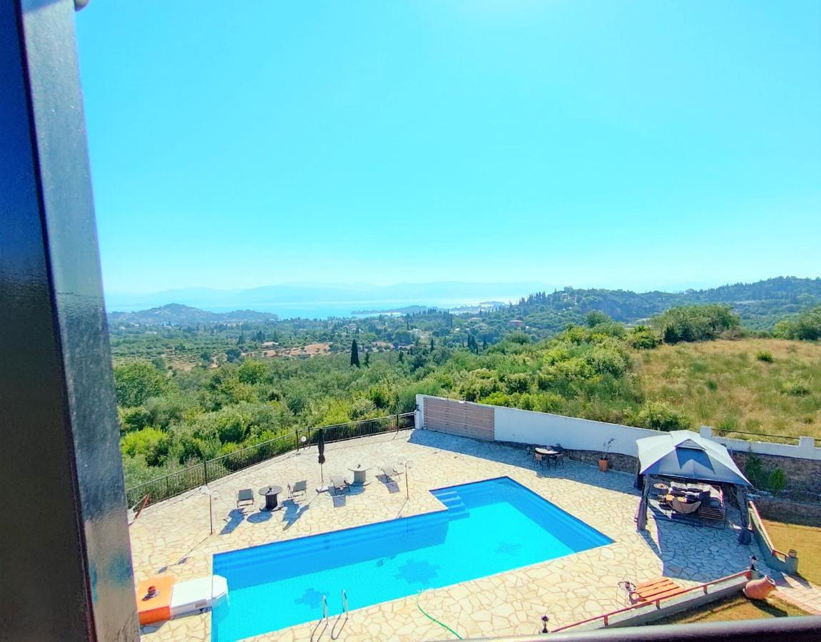 Appartement Heaven House With Pool à Gouviá Extérieur photo